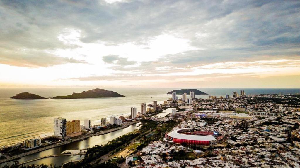 Estadio Beis Central Park Acuario Mazatlan Bagian luar foto